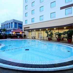 Grand Cempaka Business Hotel